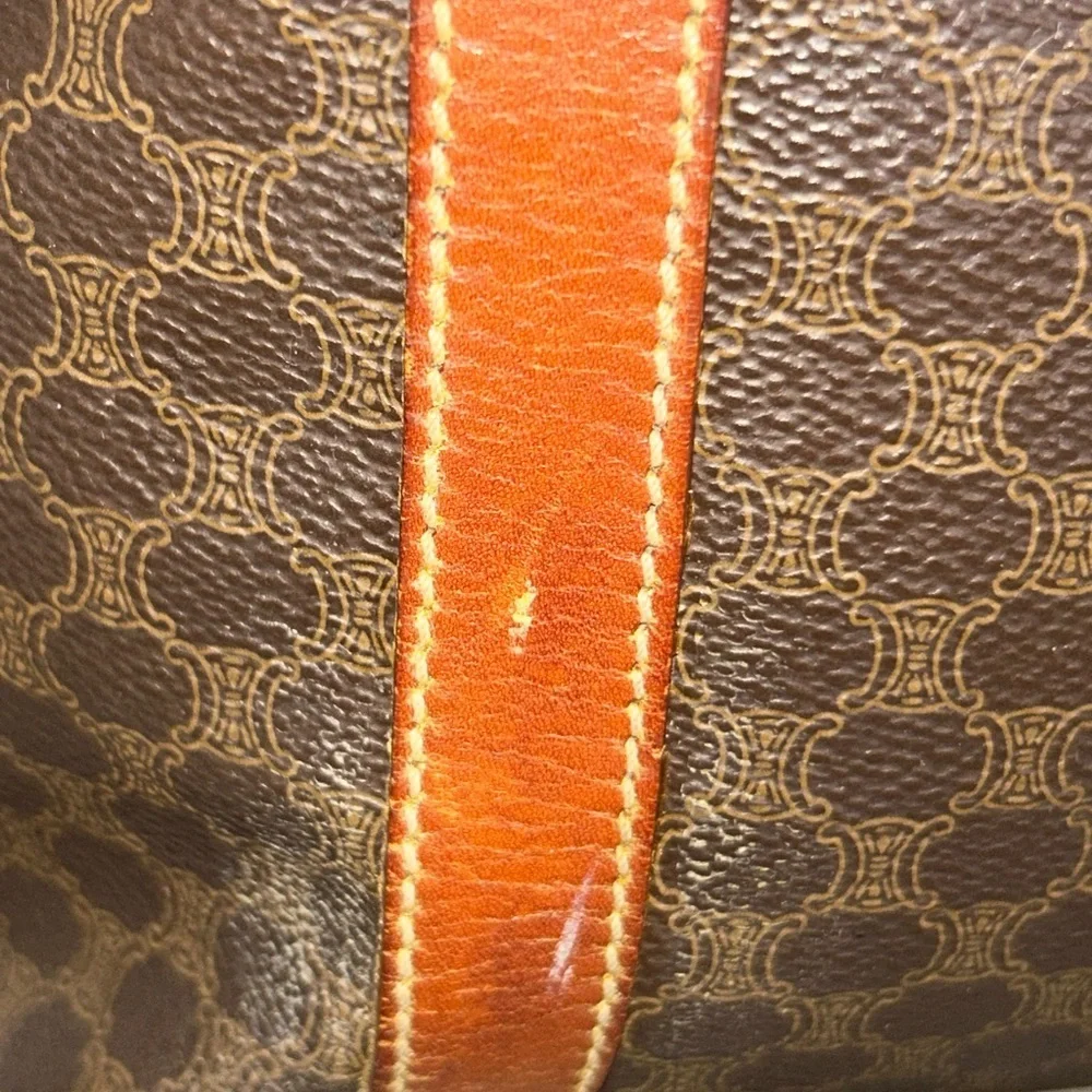 GUC Celine Triomphe Leather shoulder bag - Picture 9 of 16